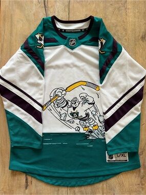 RARE Anahiem Mighty Ducks NHL Jersey